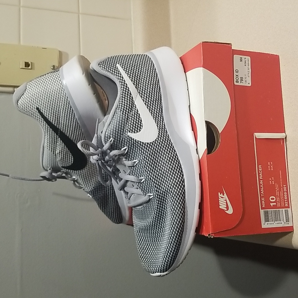 Nike shoes